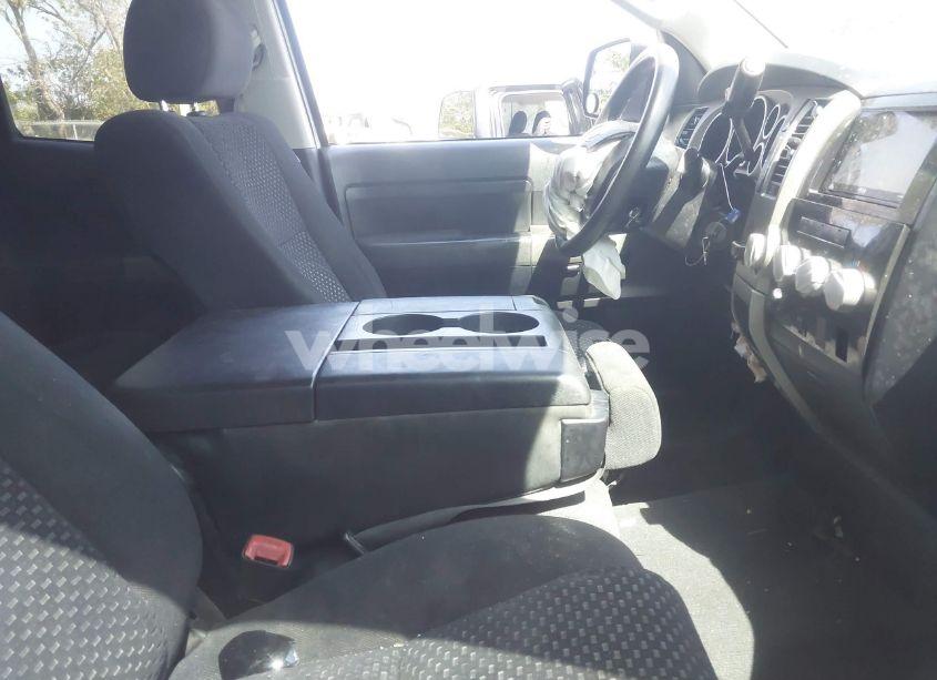 Photo 5 of 2013 Toyota Tundra GRADE V6 (VIN 5TFRU5F15DX030195)