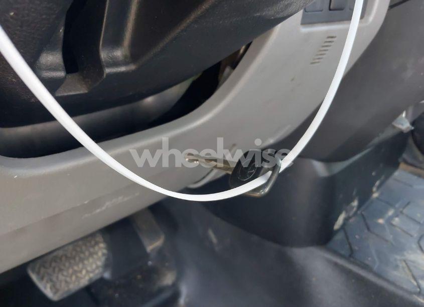 Photo 11 of 2012 Toyota Tundra GRADE V6 (VIN 5TFRU5F16CX028096)