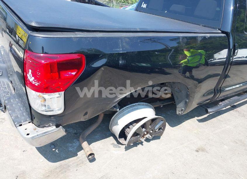 Photo 6 of 2012 Toyota Tundra GRADE V6 (VIN 5TFRU5F18CX026186)