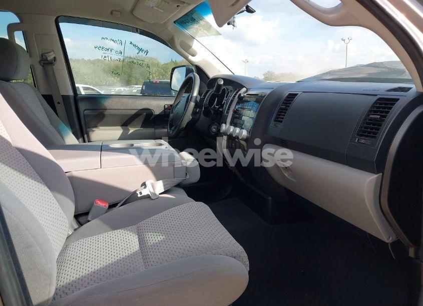 Photo 5 of 2013 Toyota Tundra GRADE V6 (VIN 5TFRU5F1XDX030323)