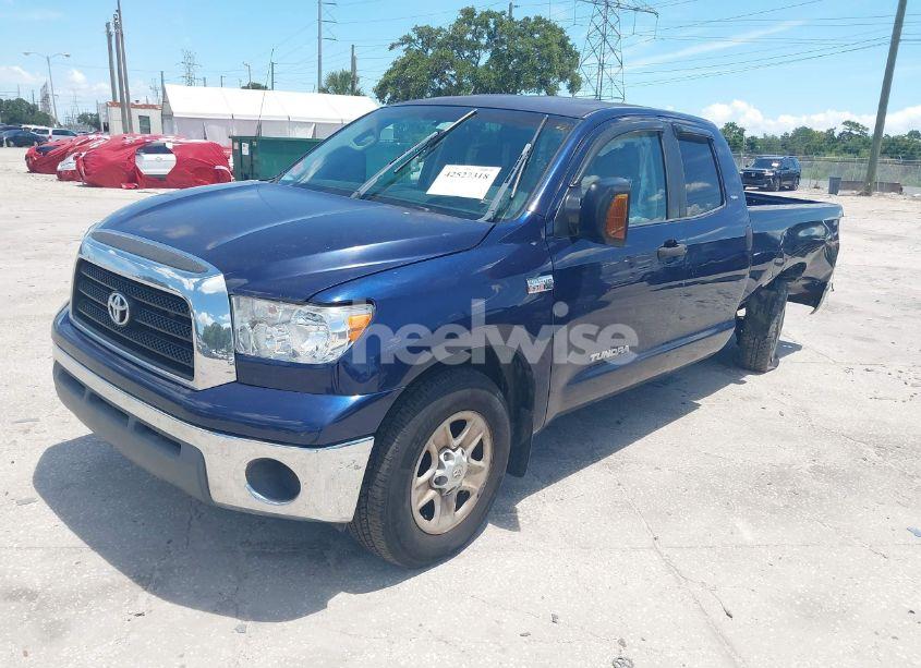 Photo 2 of 2007 Toyota Tundra SR5 V8 (VIN 5TFRV54107X016810)