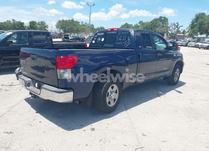 Photo 4 of 2007 Toyota Tundra SR5 V8 (VIN 5TFRV54107X016810)