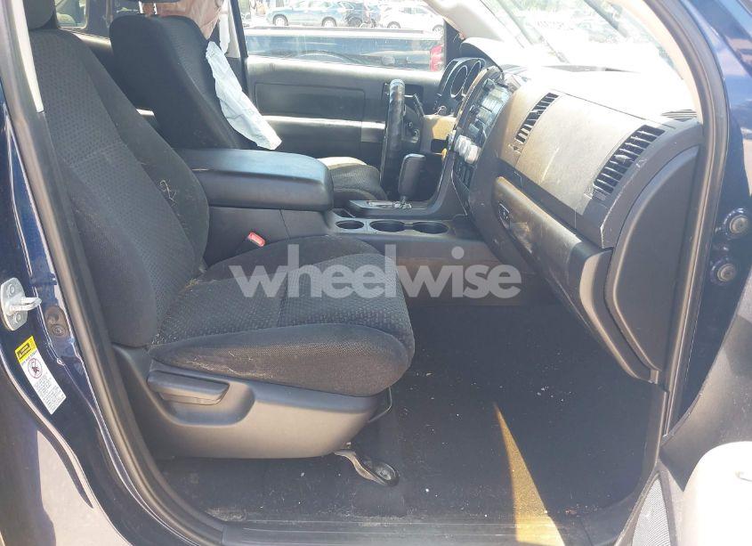 Photo 5 of 2007 Toyota Tundra SR5 V8 (VIN 5TFRV54107X016810)