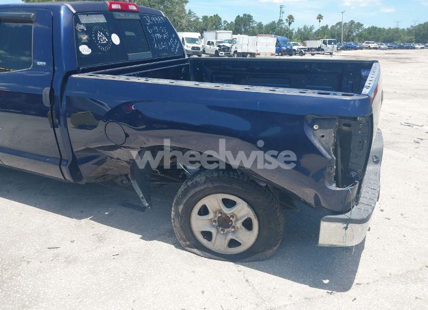 Photo 6 of 2007 Toyota Tundra SR5 V8 (VIN 5TFRV54107X016810)