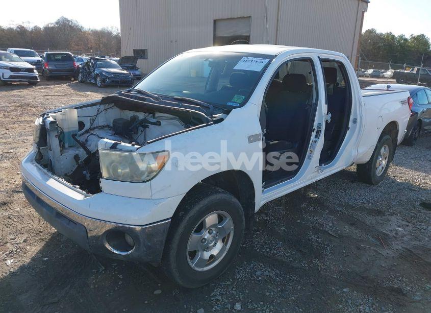 Photo 2 of 2007 Toyota Tundra SR5 V8 (VIN 5TFRV54107X020677)
