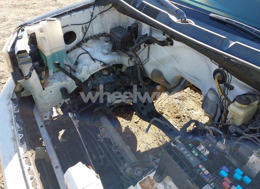 Photo 6 of 2007 Toyota Tundra SR5 V8 (VIN 5TFRV54107X020677)