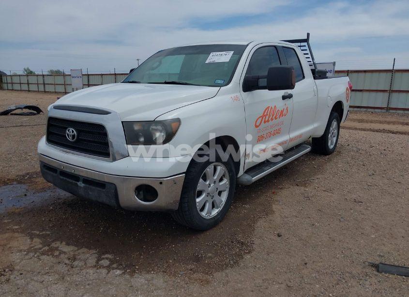 Photo 2 of 2007 Toyota Tundra SR5 V8 (VIN 5TFRV54117X005024)