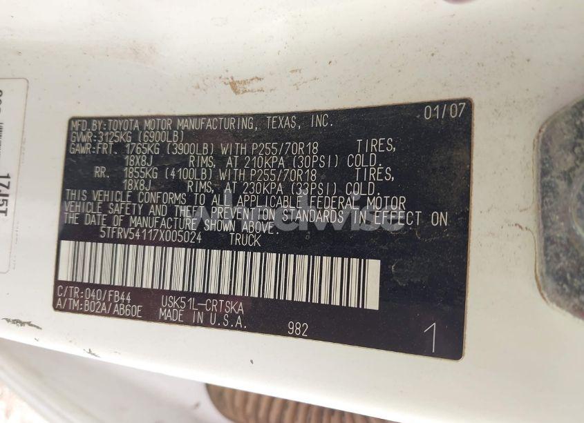 Photo 9 of 2007 Toyota Tundra SR5 V8 (VIN 5TFRV54117X005024)