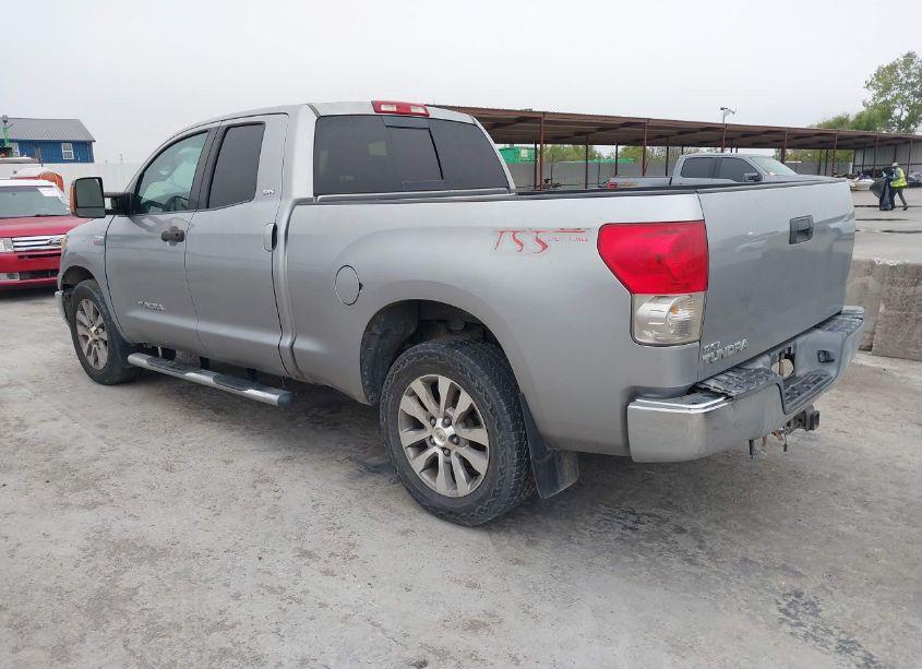 Photo 3 of 2007 Toyota Tundra SR5 V8 (VIN 5TFRV54117X007162)