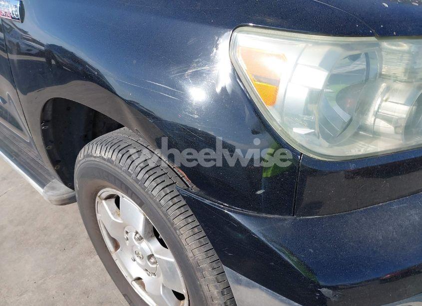 Photo 19 of 2007 Toyota Tundra SR5 V8 (VIN 5TFRV54117X007713)