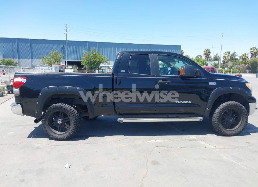 Photo 14 of 2007 Toyota Tundra SR5 V8 (VIN 5TFRV54117X012765)
