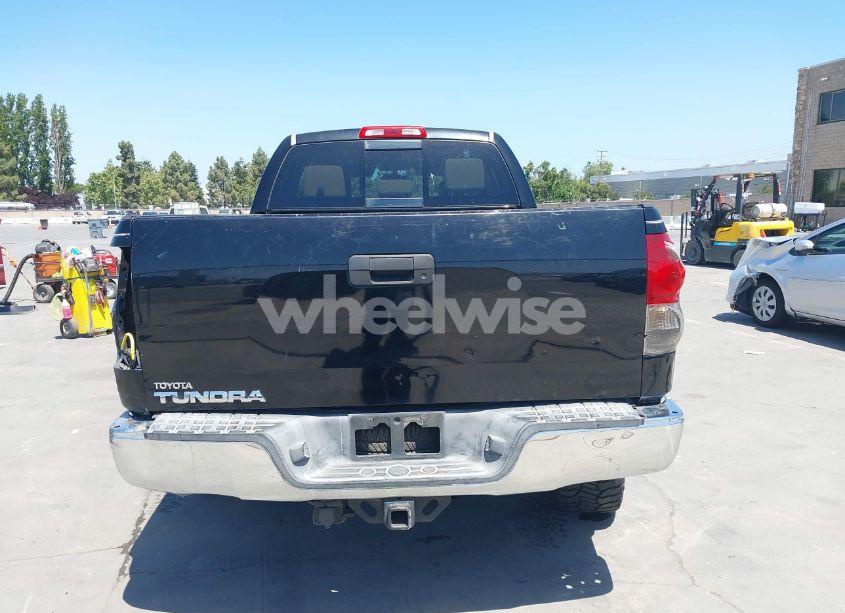 Photo 17 of 2007 Toyota Tundra SR5 V8 (VIN 5TFRV54117X012765)