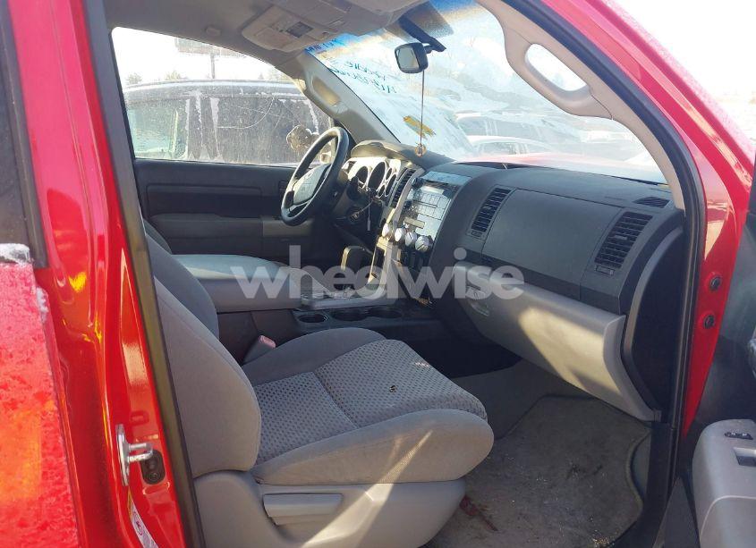 Photo 5 of 2007 Toyota Tundra SR5 V8 (VIN 5TFRV54127X021863)