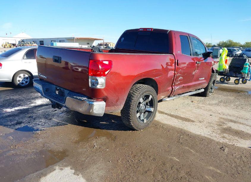 Photo 4 of 2007 Toyota Tundra SR5 V8 (VIN 5TFRV54137X004571)