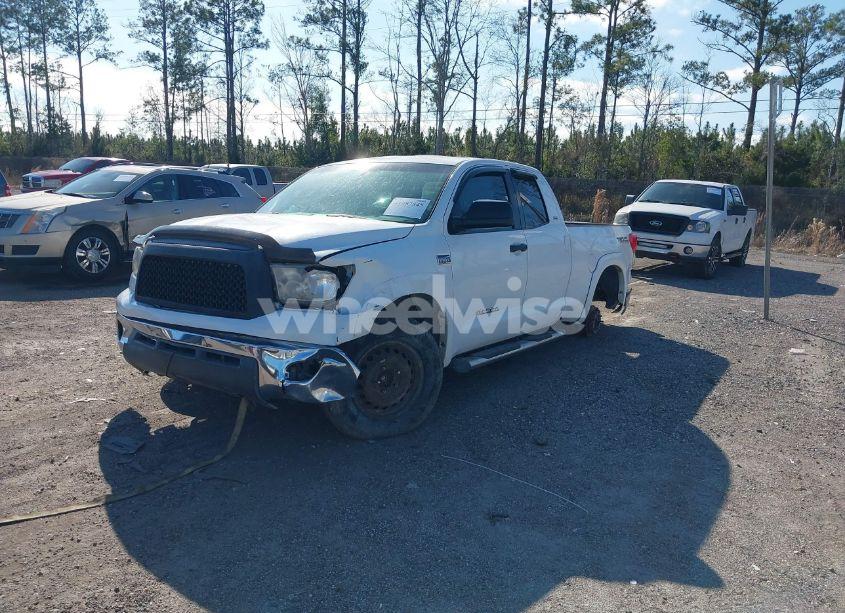 Photo 2 of 2007 Toyota Tundra SR5 V8 (VIN 5TFRV54137X008183)
