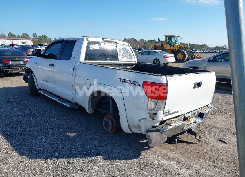 Photo 3 of 2007 Toyota Tundra SR5 V8 (VIN 5TFRV54137X008183)