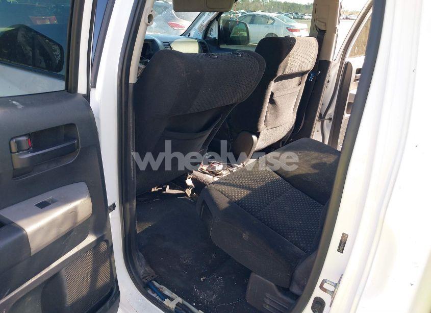 Photo 8 of 2007 Toyota Tundra SR5 V8 (VIN 5TFRV54137X008183)