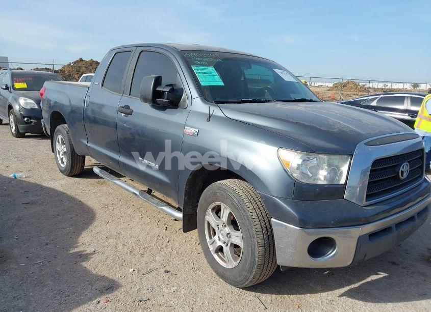 2007 Toyota Tundra SR5 V8 (VIN 5TFRV54137X015375) main photo