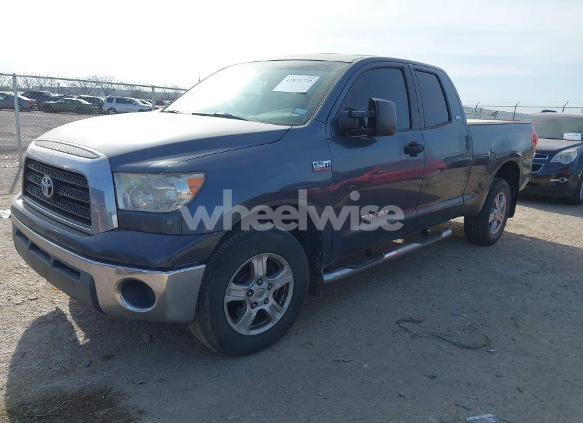 Photo 2 of 2007 Toyota Tundra SR5 V8 (VIN 5TFRV54137X015375)
