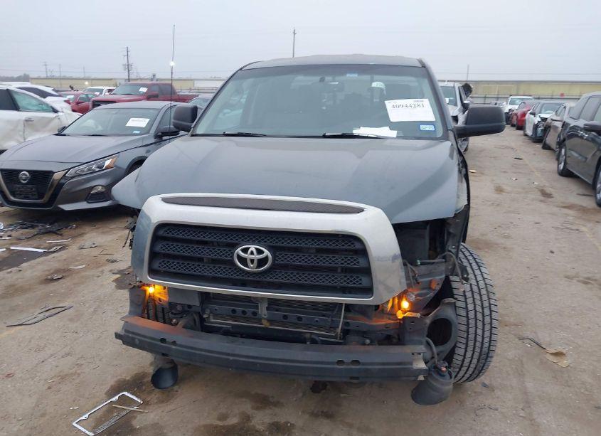 Photo 13 of 2008 Toyota Tundra SR5 5.7L V8 (VIN 5TFRV54138X052122)