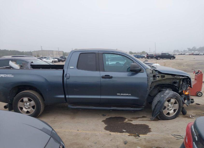 Photo 14 of 2008 Toyota Tundra SR5 5.7L V8 (VIN 5TFRV54138X052122)