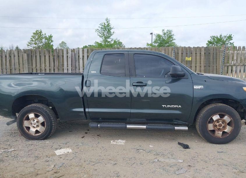 Photo 13 of 2008 Toyota Tundra SR5 5.7L V8 (VIN 5TFRV54138X057689)