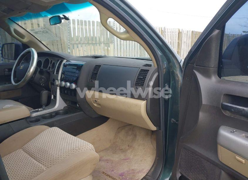 Photo 5 of 2008 Toyota Tundra SR5 5.7L V8 (VIN 5TFRV54138X057689)