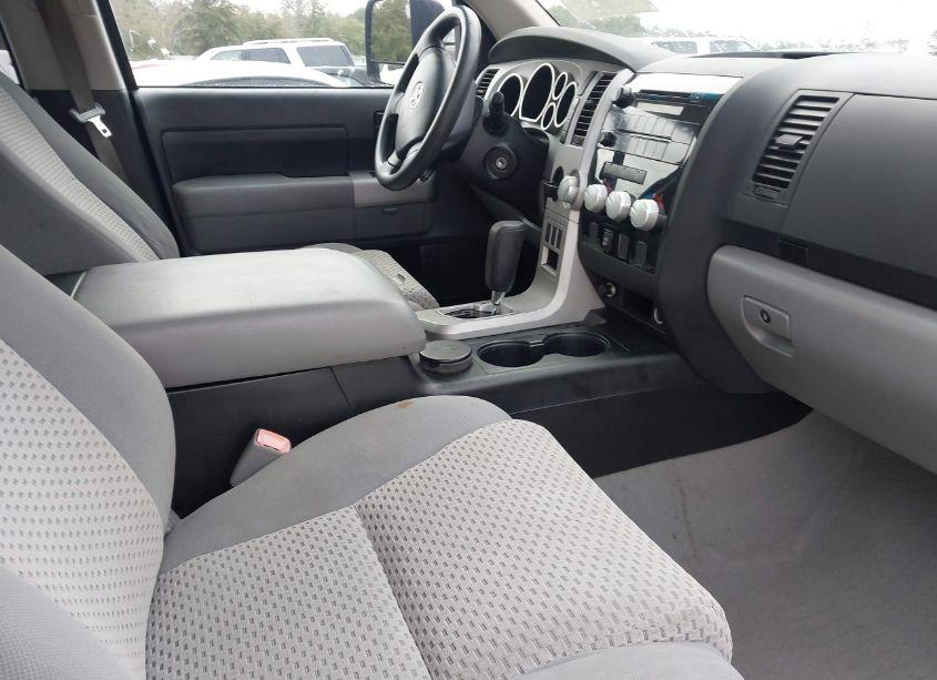 Photo 5 of 2007 Toyota Tundra SR5 V8 (VIN 5TFRV54147X026210)