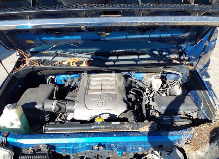 Photo 10 of 2009 Toyota Tundra SR5 5.7L V8 (VIN 5TFRV54149X073840)