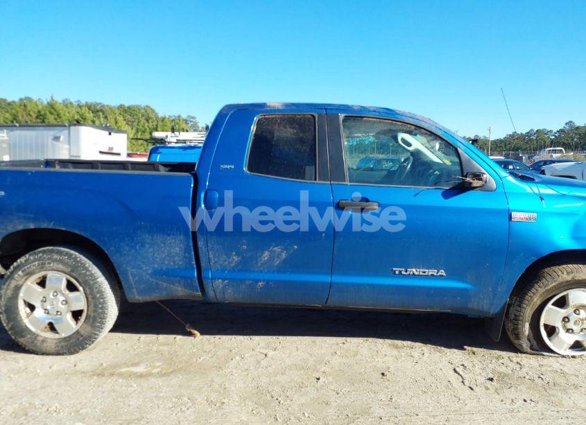 Photo 13 of 2009 Toyota Tundra SR5 5.7L V8 (VIN 5TFRV54149X073840)