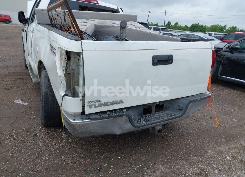 Photo 18 of 2007 Toyota Tundra SR5 V8 (VIN 5TFRV54157X008377)