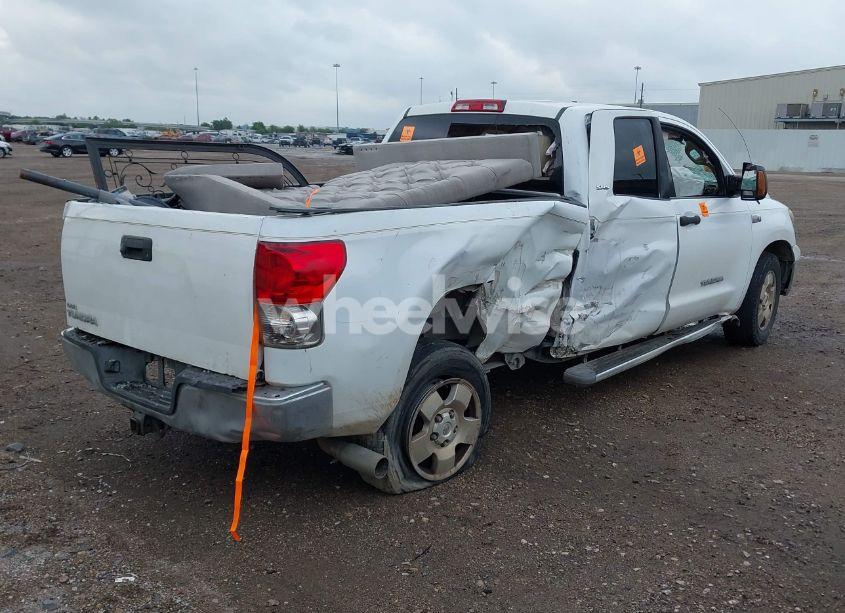 Photo 4 of 2007 Toyota Tundra SR5 V8 (VIN 5TFRV54157X008377)