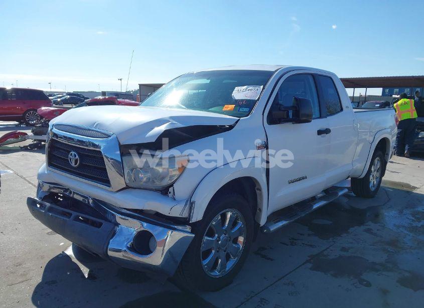 Photo 2 of 2008 Toyota Tundra SR5 5.7L V8 (VIN 5TFRV54158X056074)