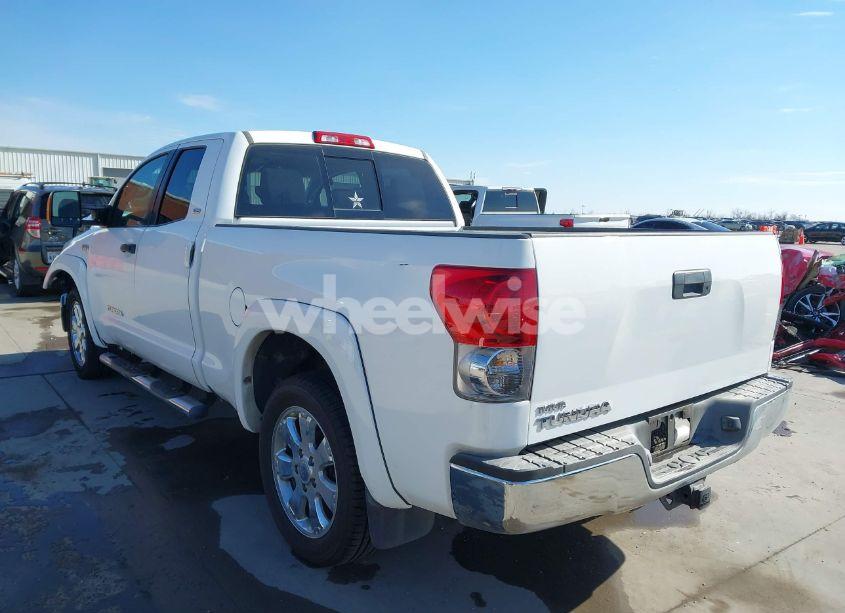 Photo 3 of 2008 Toyota Tundra SR5 5.7L V8 (VIN 5TFRV54158X056074)