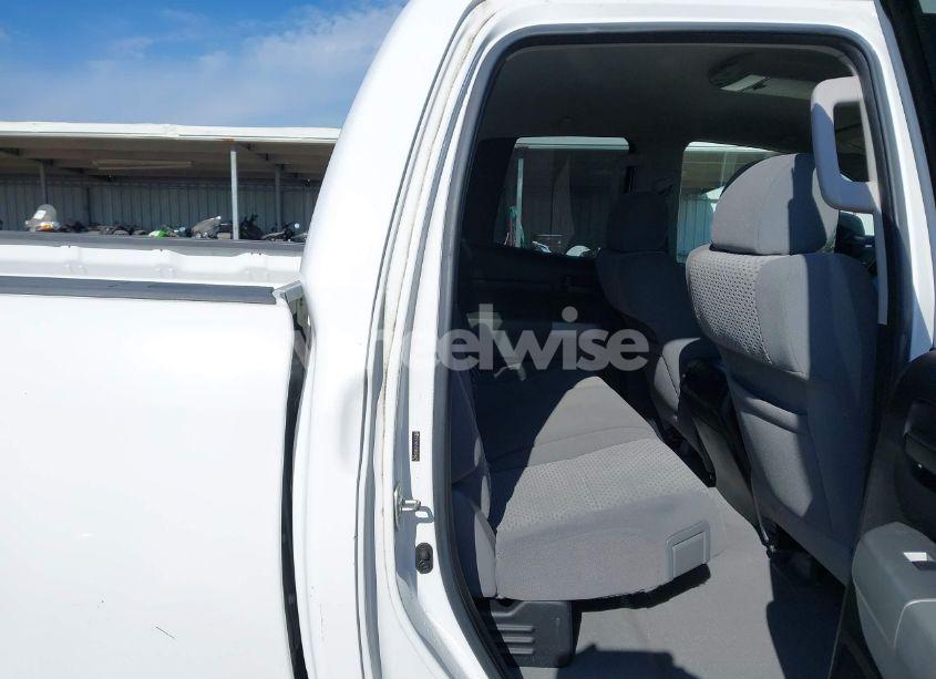 Photo 8 of 2008 Toyota Tundra SR5 5.7L V8 (VIN 5TFRV54158X056074)