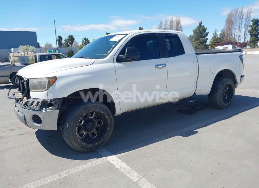 Photo 2 of 2007 Toyota Tundra SR5 V8 (VIN 5TFRV54167X030078)