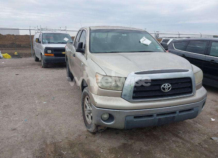 2008 Toyota Tundra SR5 5.7L V8 (VIN 5TFRV54168X058321) main photo