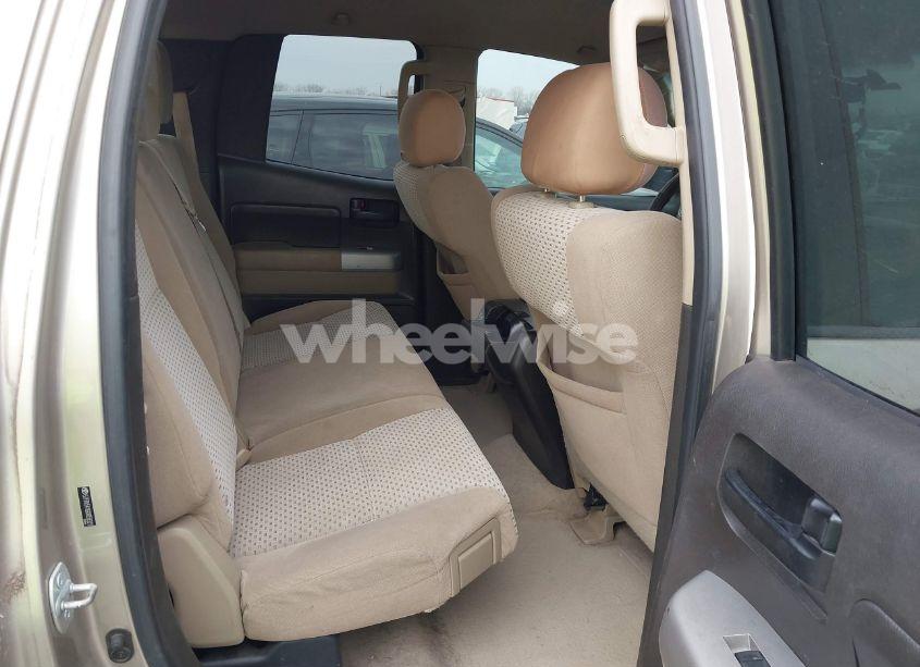 Photo 8 of 2008 Toyota Tundra SR5 5.7L V8 (VIN 5TFRV54168X058321)