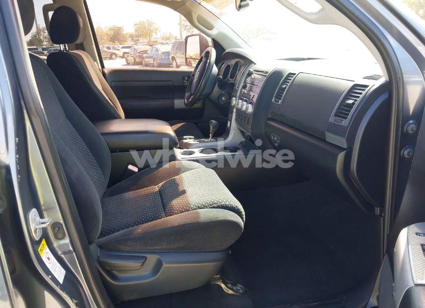 Photo 5 of 2008 Toyota Tundra SR5 5.7L V8 (VIN 5TFRV54188X048454)