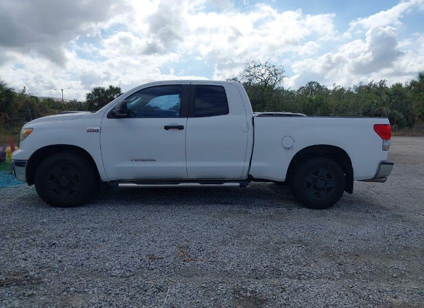 Photo 14 of 2009 Toyota Tundra GRADE 5.7L V8 (VIN 5TFRV54189X070598)