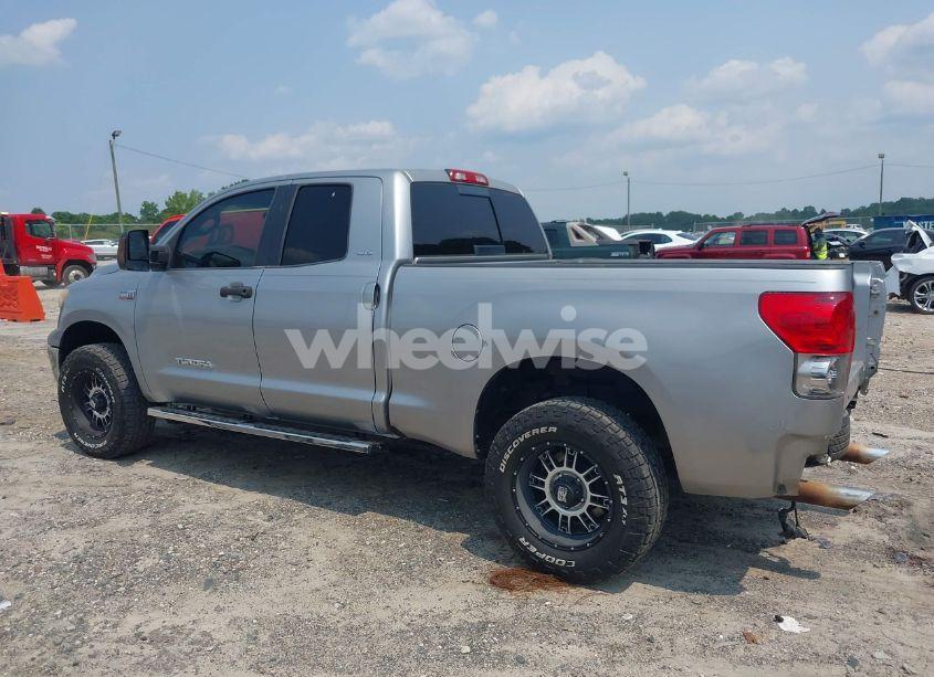 Photo 15 of 2007 Toyota Tundra SR5 V8 (VIN 5TFRV54197X005319)
