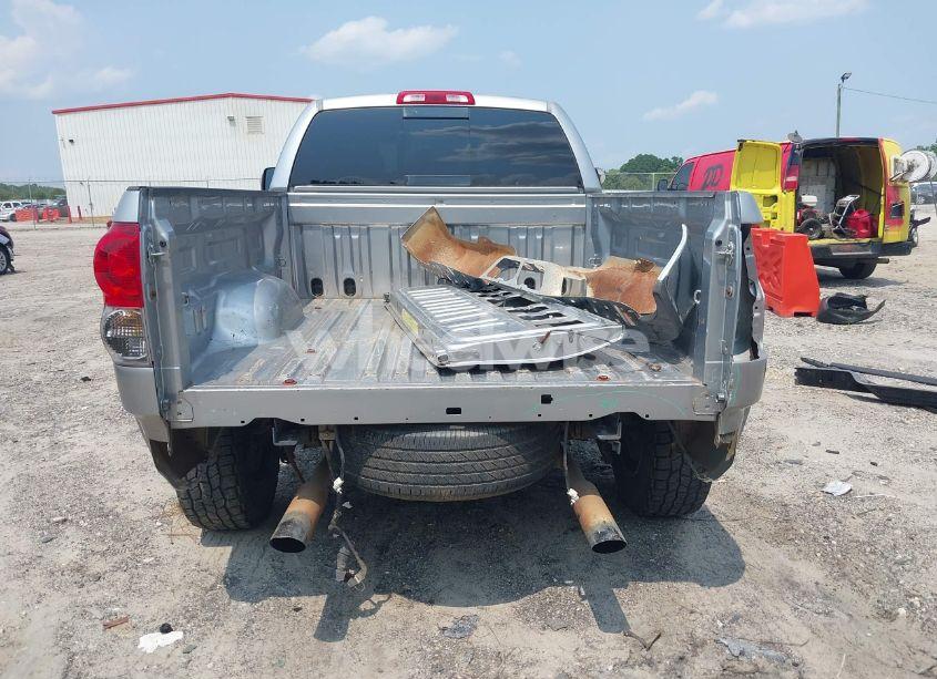 Photo 17 of 2007 Toyota Tundra SR5 V8 (VIN 5TFRV54197X005319)