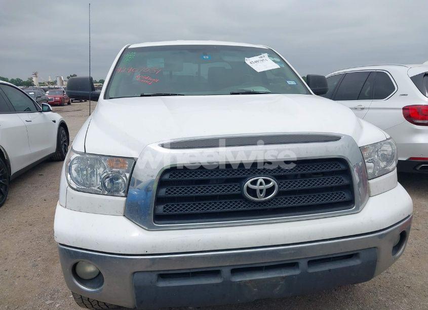 Photo 12 of 2008 Toyota Tundra SR5 5.7L V8 (VIN 5TFRV54198X040153)