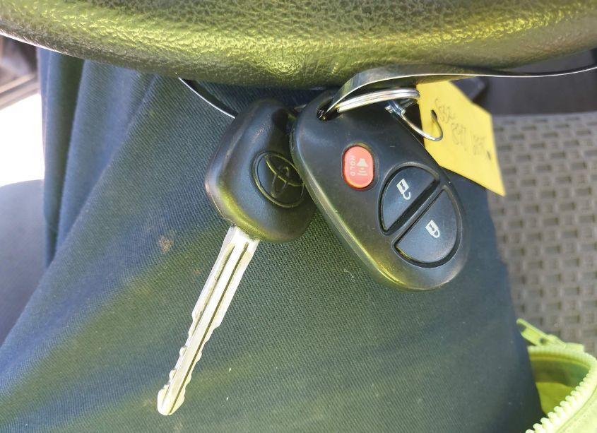 Photo 11 of 2007 Toyota Tundra SR5 V8 (VIN 5TFRV541X7X005412)