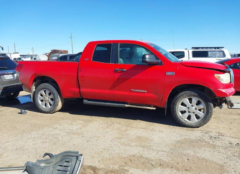 Photo 14 of 2007 Toyota Tundra SR5 V8 (VIN 5TFRV541X7X024820)