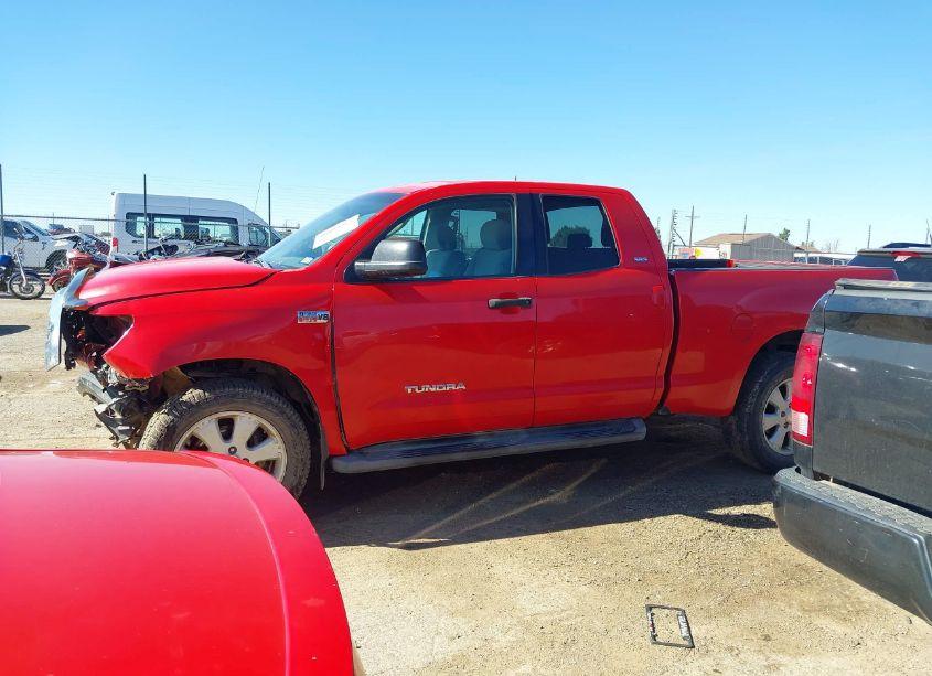 Photo 15 of 2007 Toyota Tundra SR5 V8 (VIN 5TFRV541X7X024820)