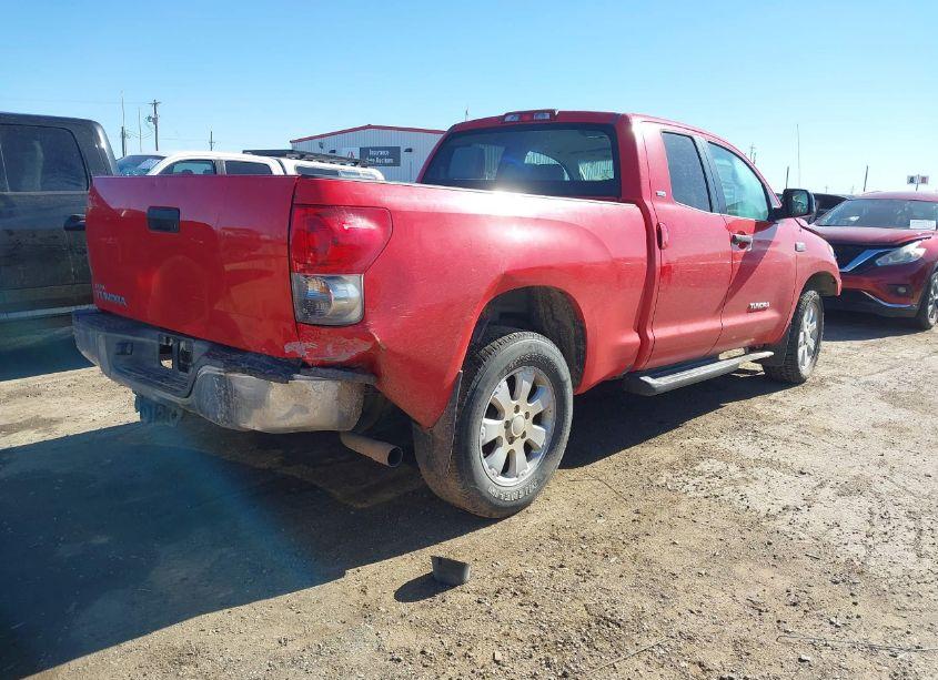Photo 4 of 2007 Toyota Tundra SR5 V8 (VIN 5TFRV541X7X024820)