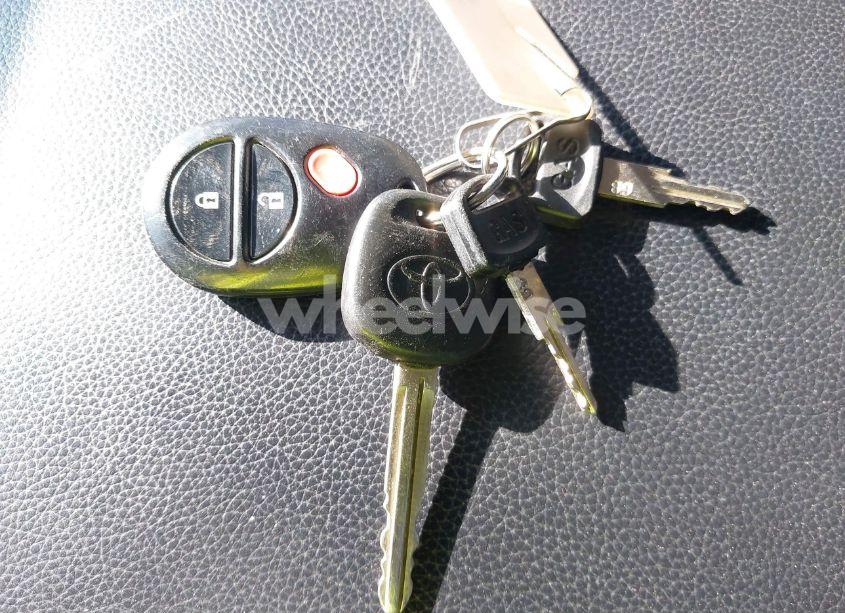 Photo 11 of 2008 Toyota Tundra SR5 5.7L V8 (VIN 5TFRV541X8X042722)