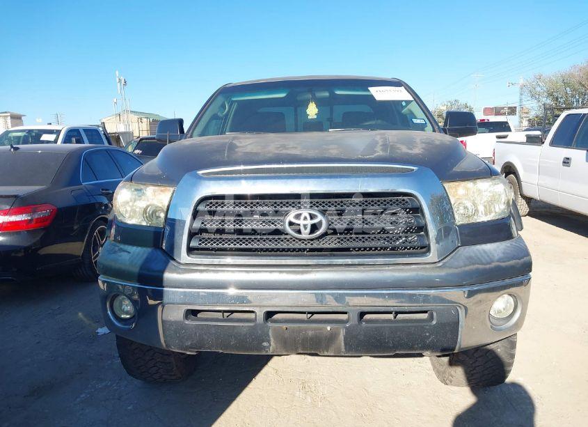 Photo 12 of 2008 Toyota Tundra SR5 5.7L V8 (VIN 5TFRV541X8X042722)