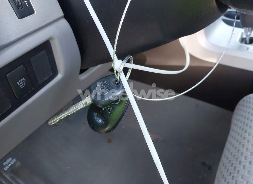 Photo 11 of 2008 Toyota Tundra SR5 5.7L V8 (VIN 5TFRV541X8X046379)